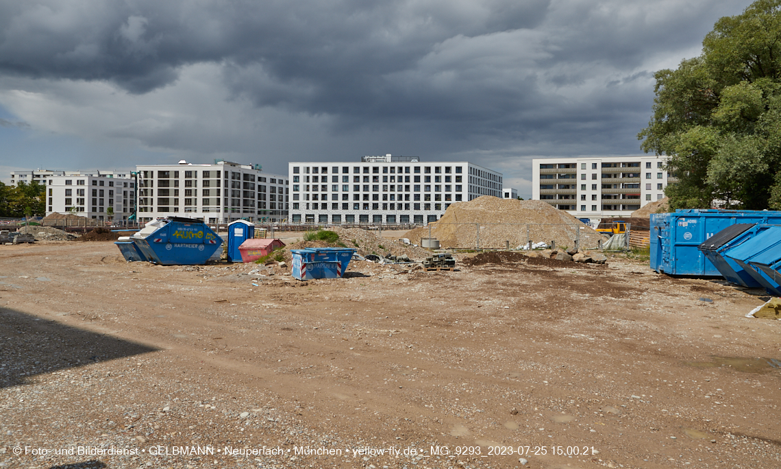 25.07.2023 - Rundgang im Alexisquartier in Neuperlach